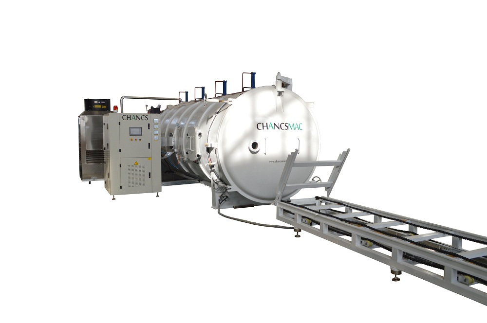 High-frequency vacuum wood dryer with loading track